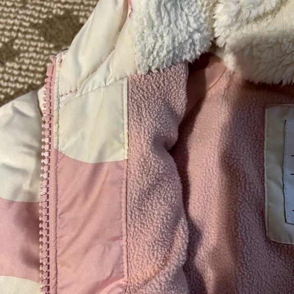 Baby GAP Cold Control Max Puffer (12-18 months) - Picture 3 of 4